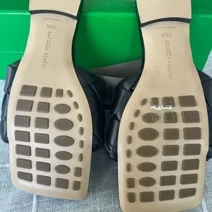 新品未使用 Bottega Veneta リド 39.5 Bottega Veneta | Shoes | Bottega Veneta Lido Flat Sandal
